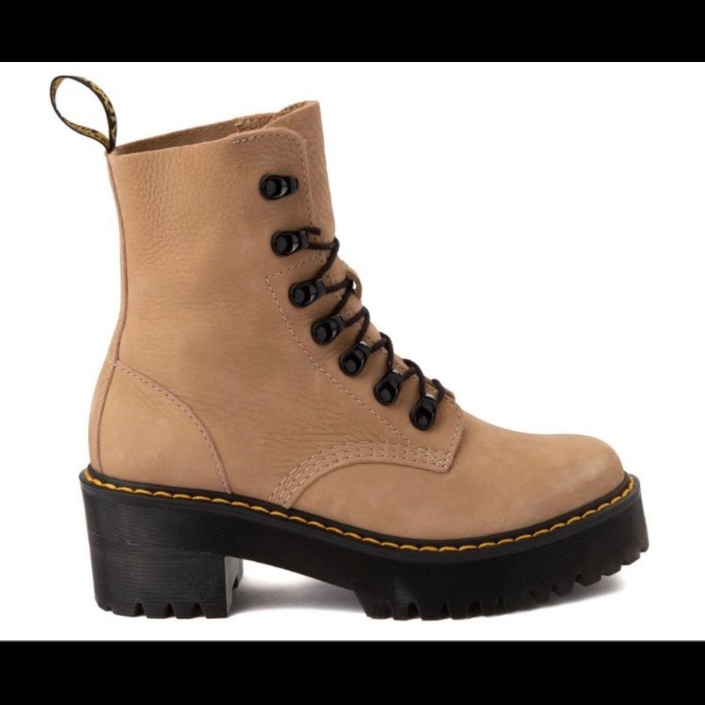 Dr Martens Leona used once